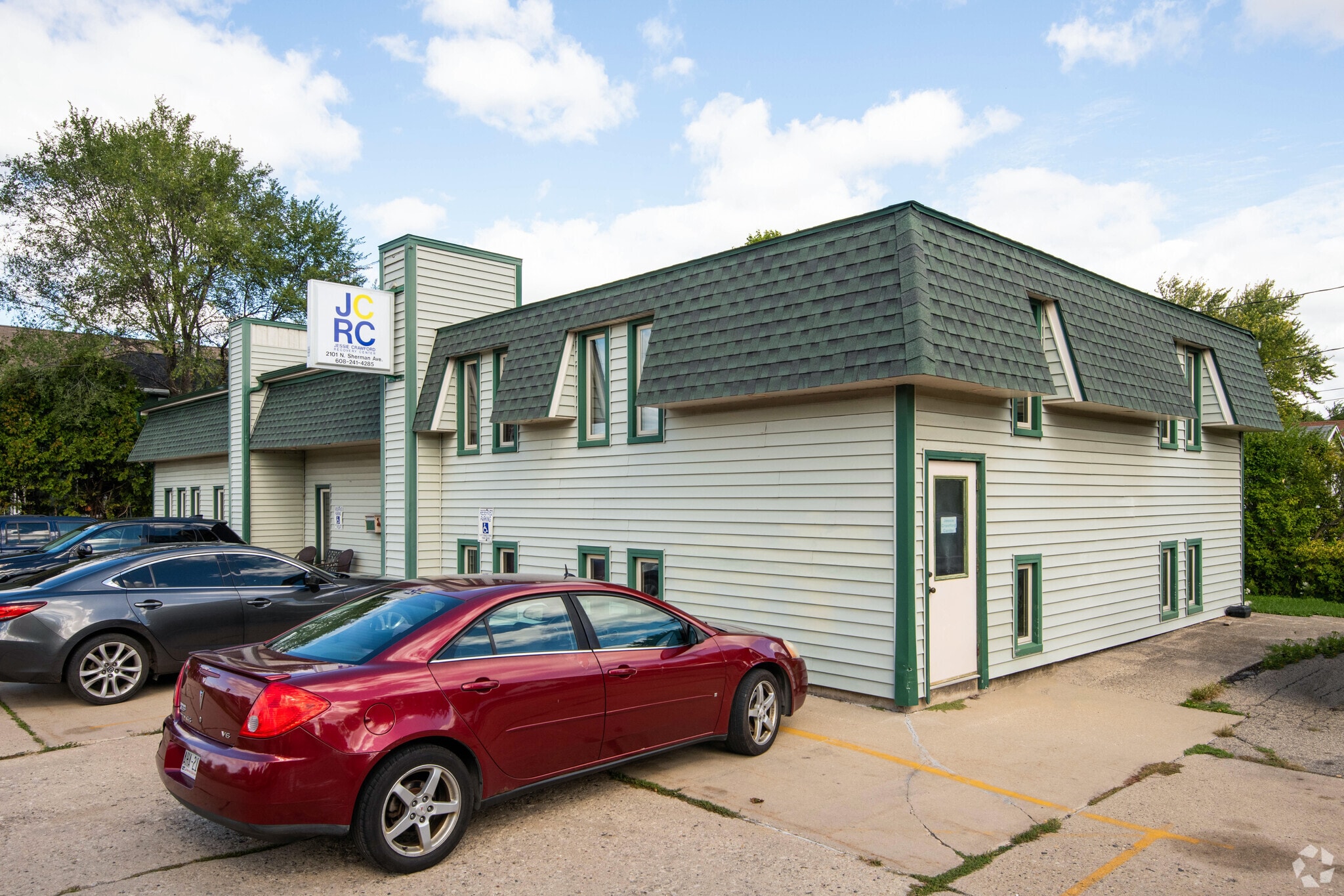 2101 N Sherman Ave, Madison, WI à louer Photo principale- Image 1 de 4