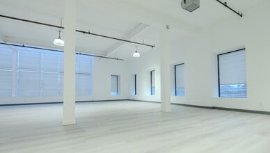 185 Canal St, New York, NY for lease Interior Photo- Image 2 of 4
