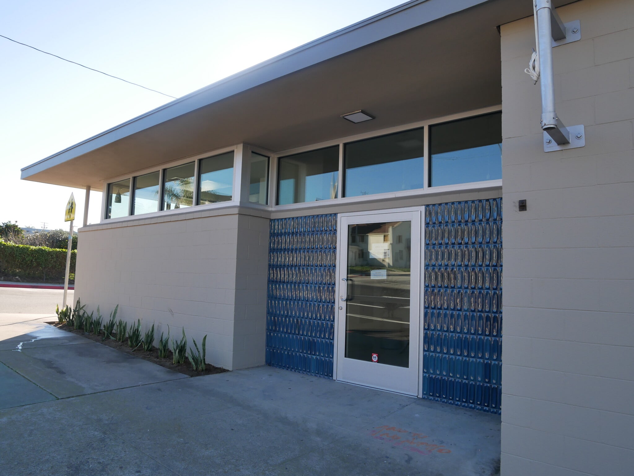 1094 E Main St, Ventura, CA for sale Primary Photo- Image 1 of 12