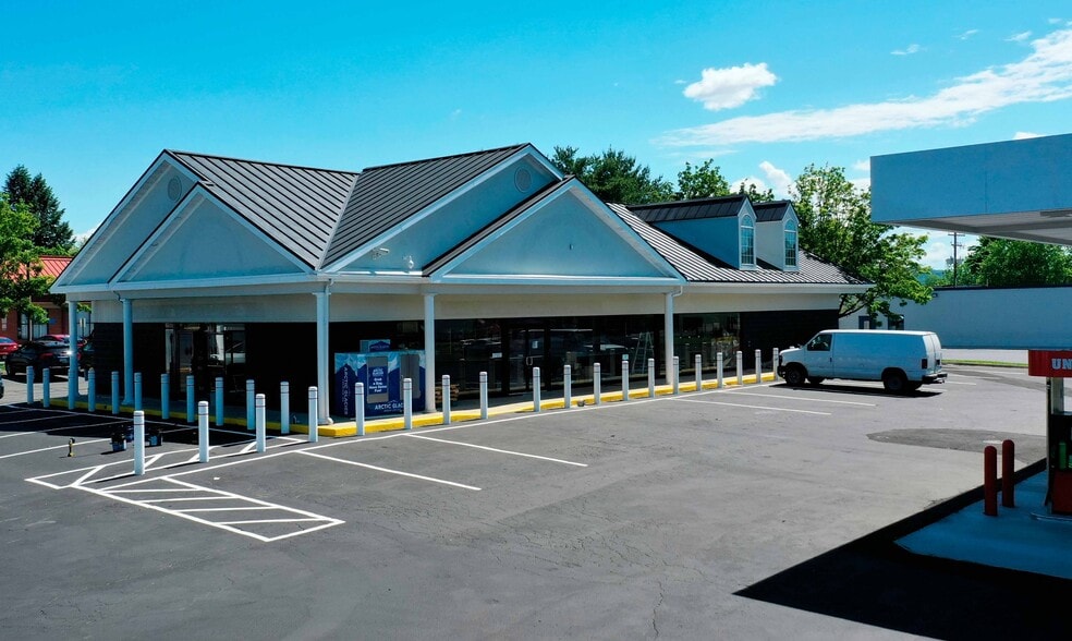 Route 100 & West End Trail, Macungie, PA for lease - Building Photo - Image 1 of 4