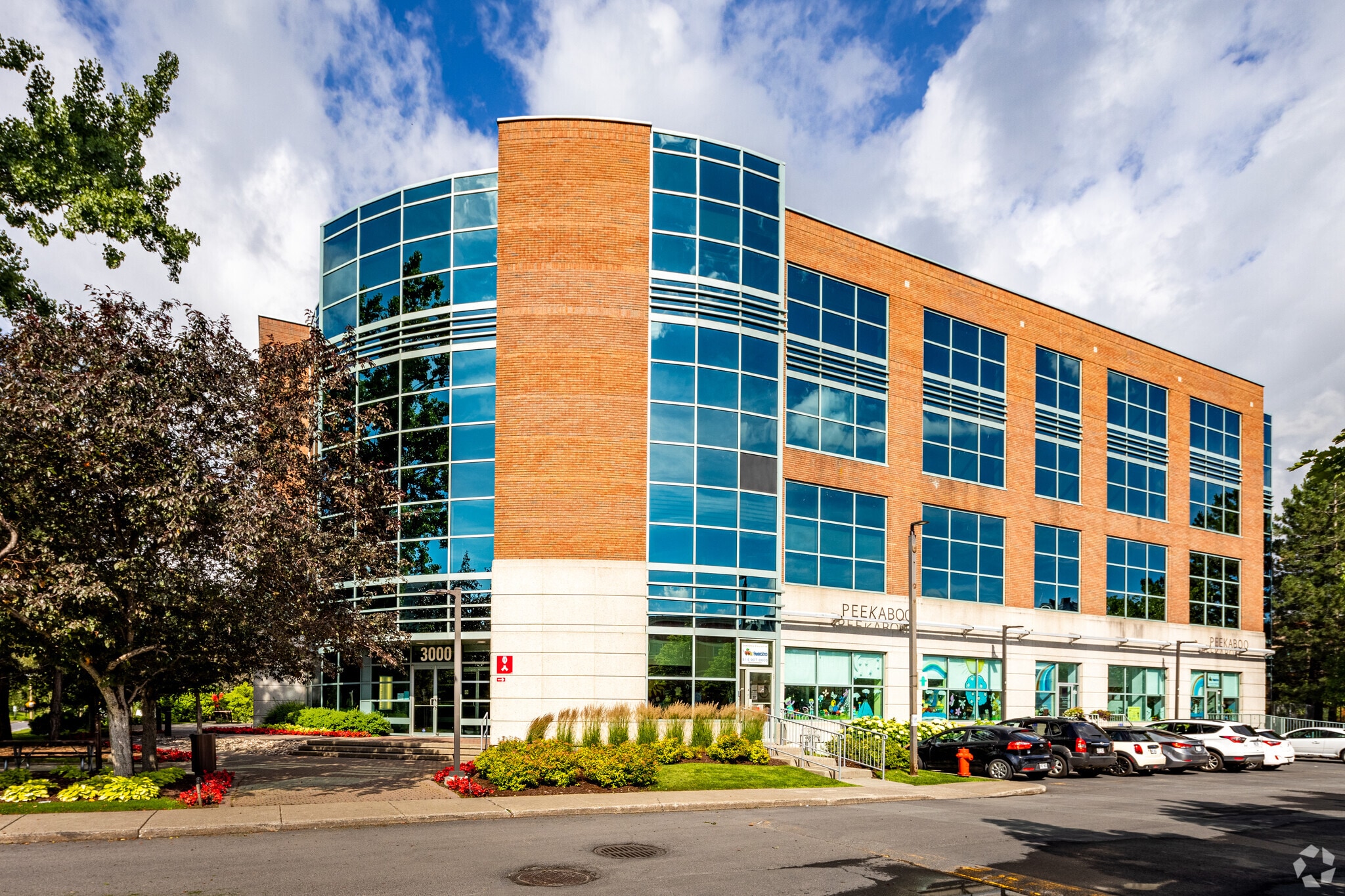 3000 Boul René-Lévesque, Verdun, QC for lease Primary Photo- Image 1 of 23