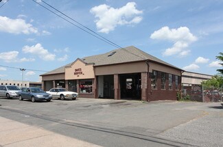 Plus de détails pour 330 Main St, East Hartford, CT - Commerce de détail à vendre