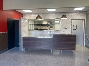 201 Pierce St, Sioux City, IA à louer Photo du bâtiment- Image 2 de 13