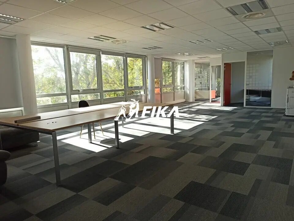 Office in Labège for lease Building Photo- Image 1 of 8