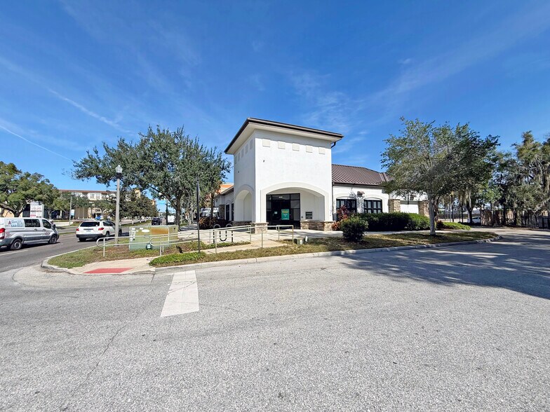 450 S Orlando Ave, Maitland, FL à vendre - Photo du bâtiment - Image 2 de 20