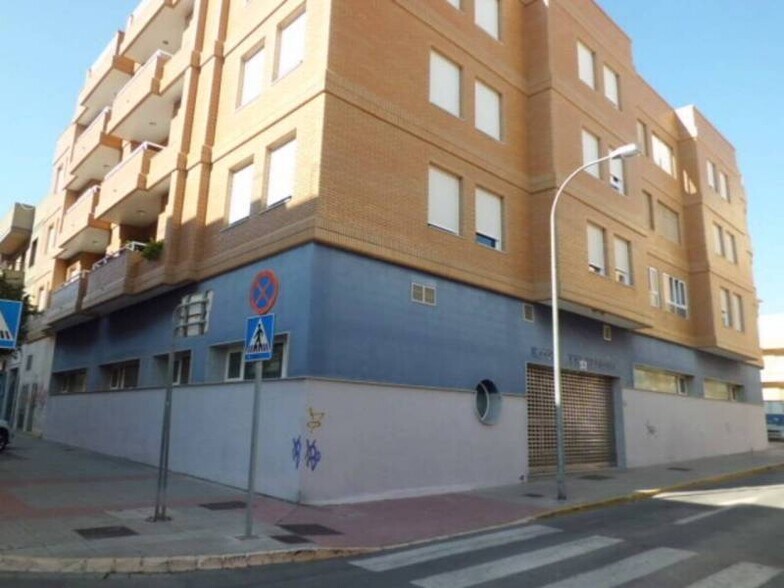 Commerce de détail dans El Ejido, Almería à vendre - Photo du bâtiment - Image 1 de 8