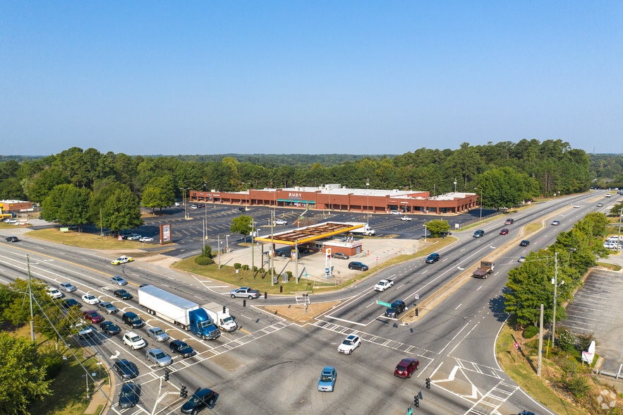 1575 Lawrenceville Hwy, Lawrenceville, GA à louer - Photo du bâtiment - Image 3 de 4