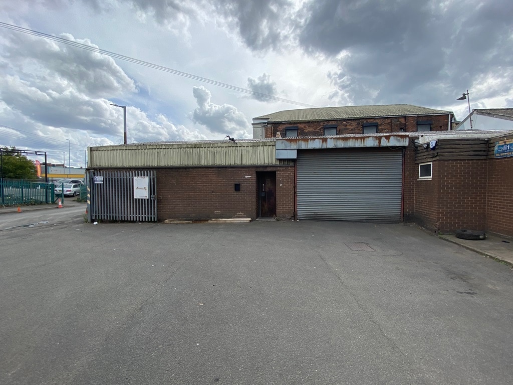 37 Grice St, West Bromwich for lease Primary Photo- Image 1 of 3