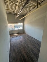 12815 Clarke Pl, Richmond, BC for lease Interior Photo- Image 2 of 6