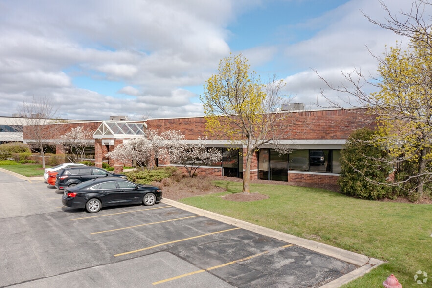 1253-1279 Hamilton Pky, Itasca, IL for lease - Building Photo - Image 2 of 8