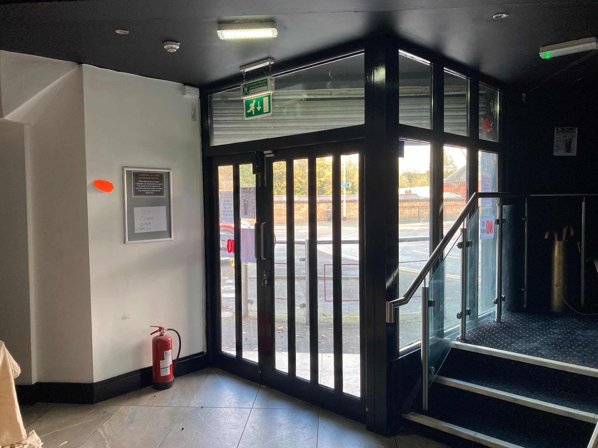 The Parade, Telford for lease Interior Photo- Image 1 of 14