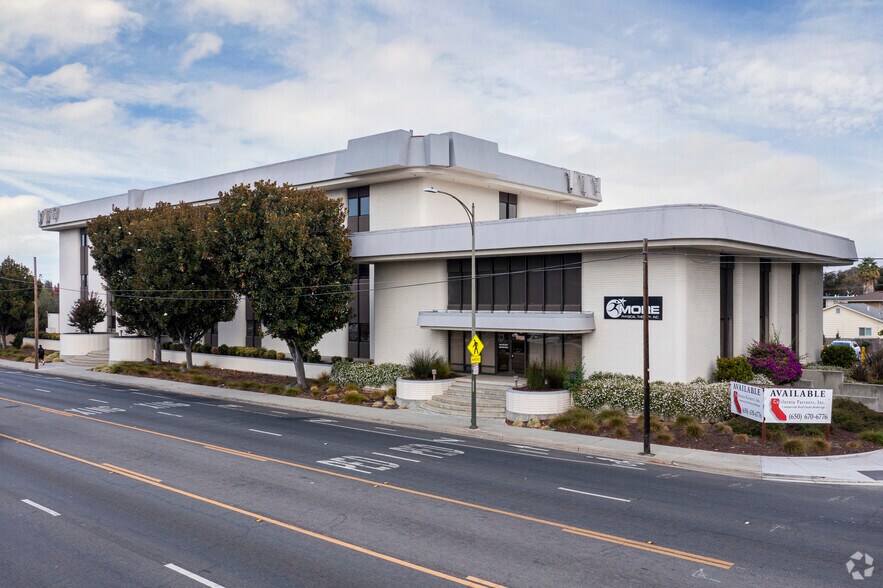 1530 Meridian Ave, San Jose, CA à louer - Photo du bâtiment - Image 3 de 19