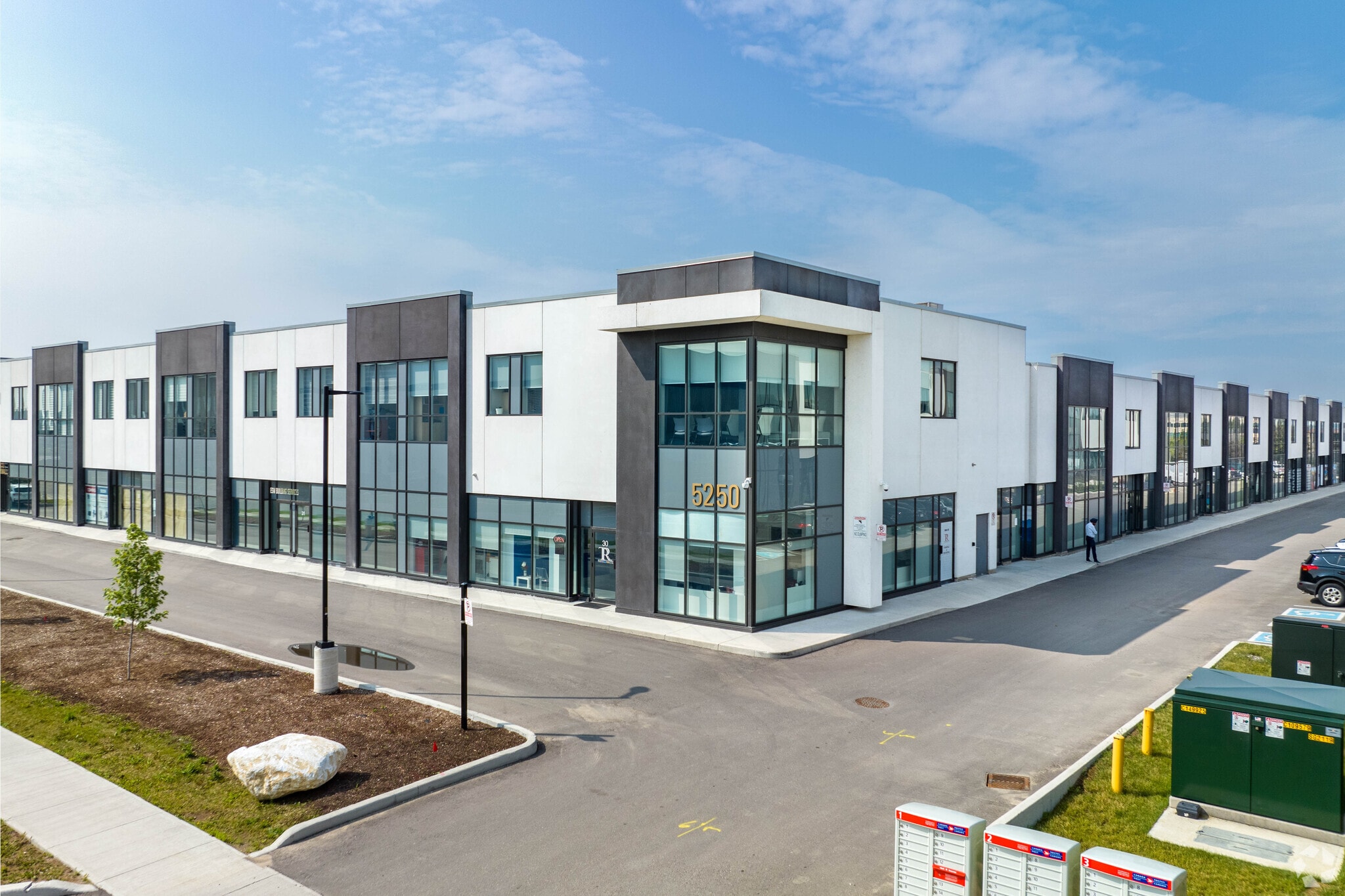 5250 Solar Dr, Mississauga, ON for sale Building Photo- Image 1 of 1