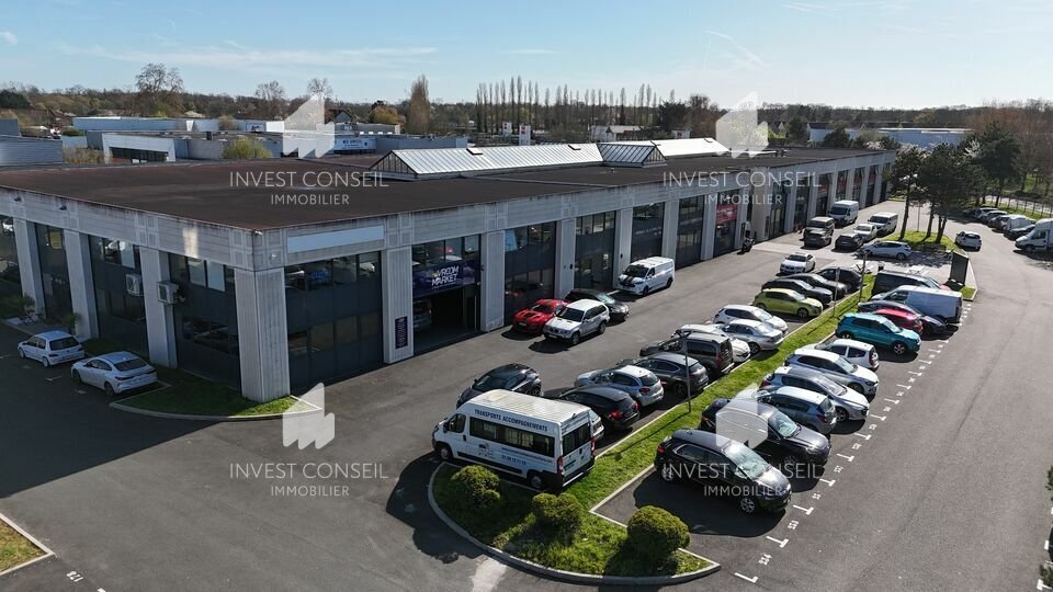 Flex in Herblay-sur-Seine for lease - Building Photo - Image 1 of 8
