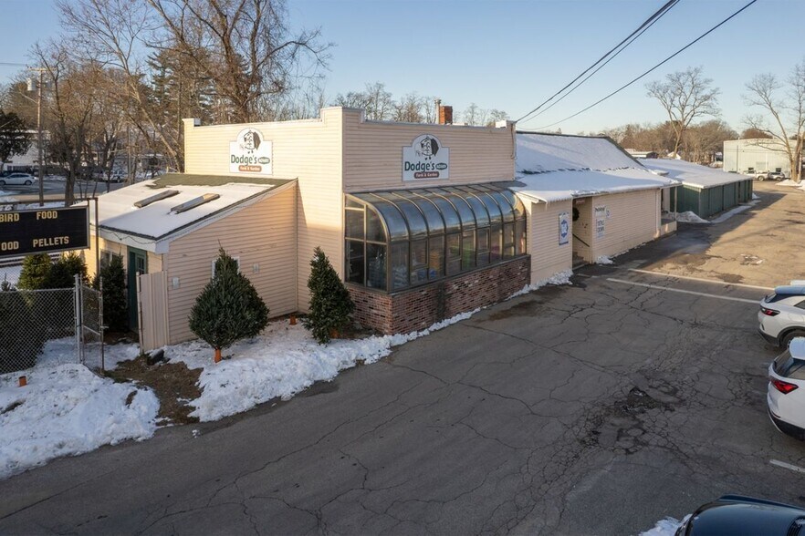 151 Front St, Exeter, NH à vendre - Photo principale - Image 1 de 6
