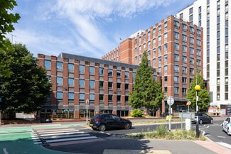 Plus de détails pour 125-135 Preston Rd, Brighton - Bureau à louer