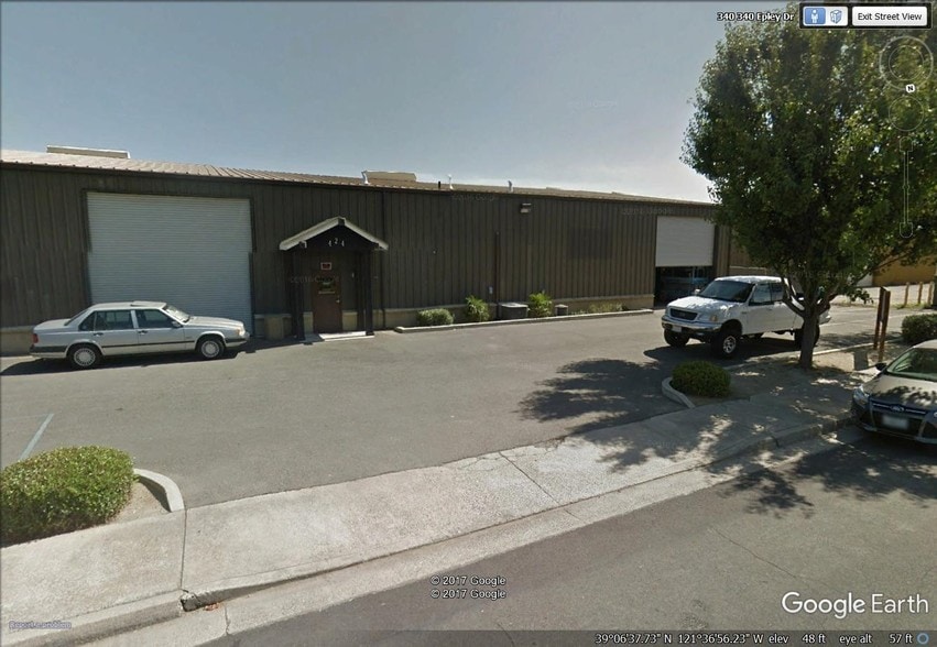 424 Epley Dr, Yuba City, CA for lease - Building Photo - Image 3 of 5