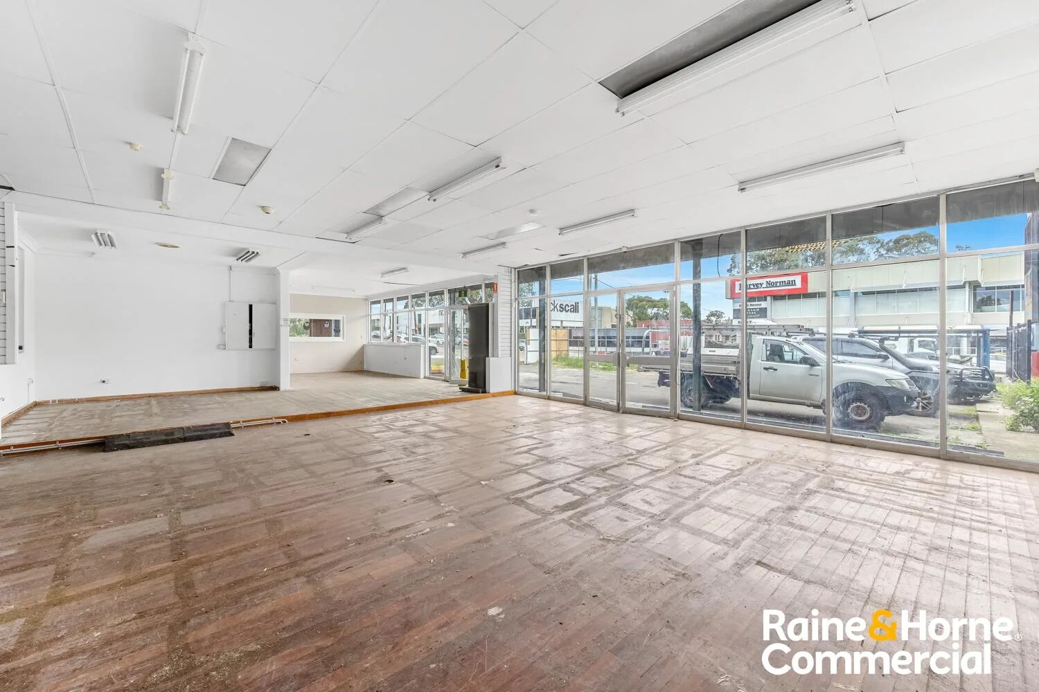 211-217 Parramatta Rd, Auburn à louer Photo intérieure- Image 1 de 4