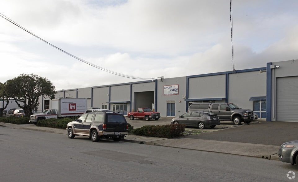 1919-1931 Republic Ave, San Leandro, CA for sale - Primary Photo - Image 1 of 7