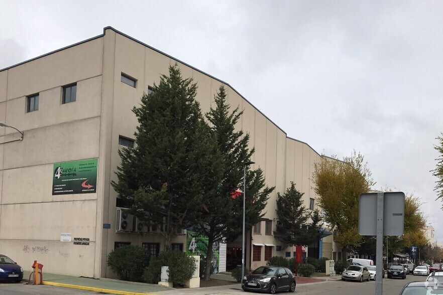 Industriel dans San Sebastián de los Reyes, Madrid à vendre - Photo du bâtiment - Image 1 de 1