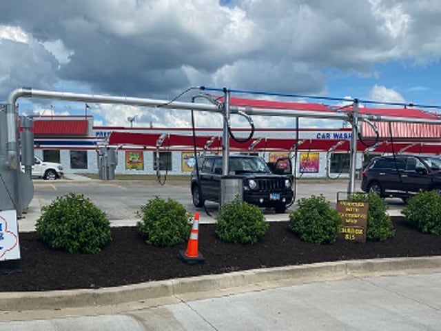 540 W Camp St, East Peoria, IL for sale - Building Photo - Image 2 of 6