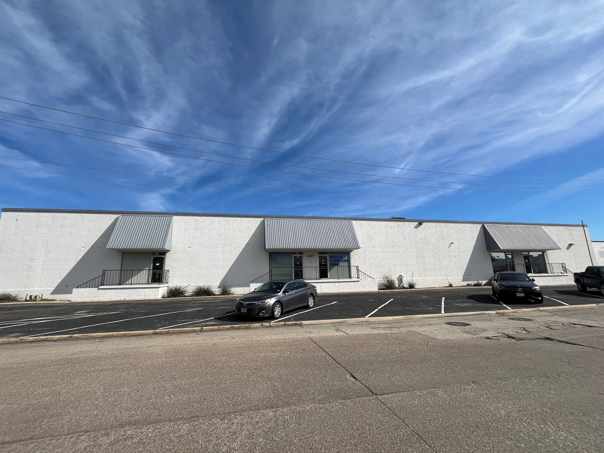 1417 Upfield Dr, Carrollton, TX for sale Building Photo- Image 1 of 2