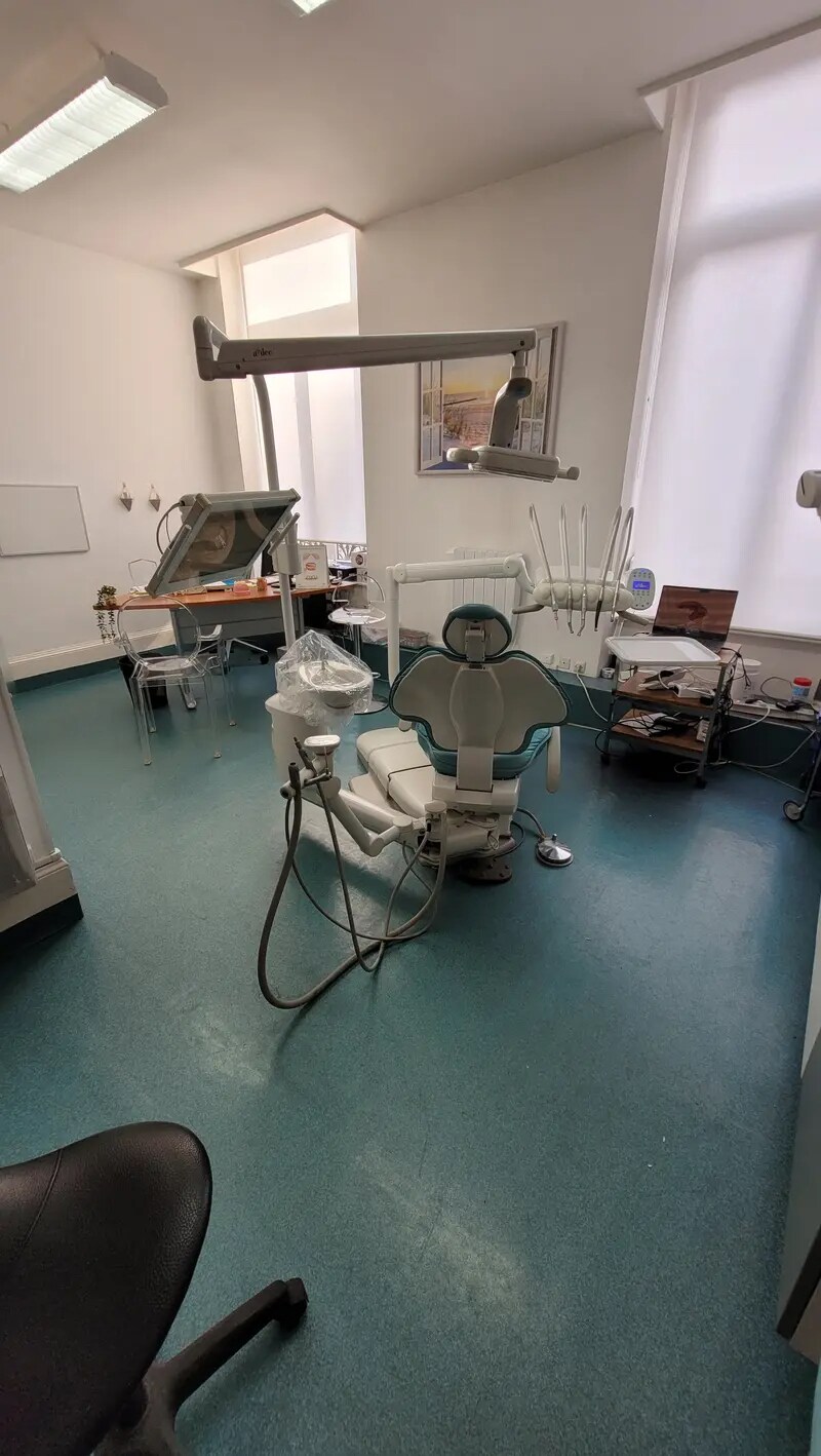 Office in Lyon for lease Interior Photo- Image 1 of 3