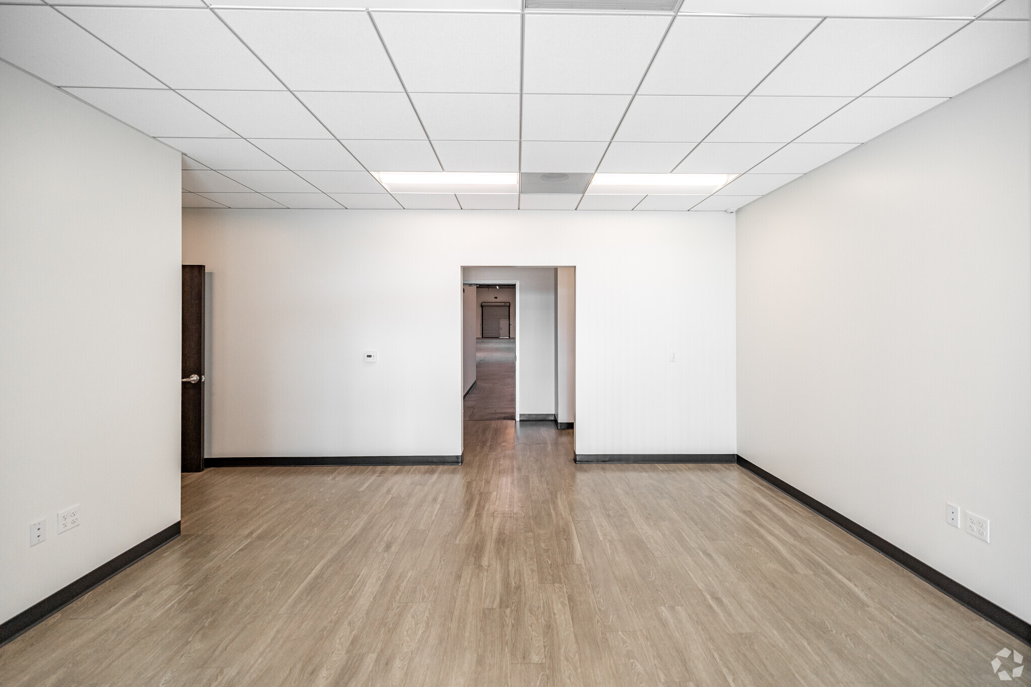 3159-3169 Red Hill Ave, Costa Mesa, CA for lease Lobby- Image 1 of 18