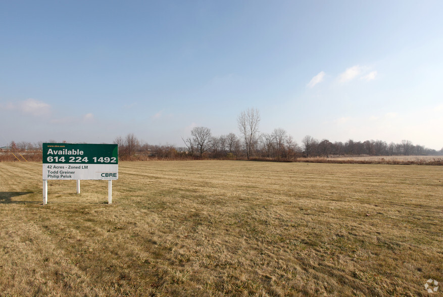 96 Gender Rd, Canal Winchester, OH for sale - Primary Photo - Image 1 of 1