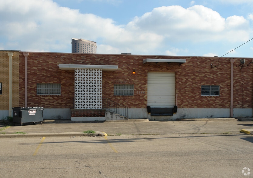 2264 Vantage St, Dallas, TX for lease - Primary Photo - Image 1 of 2