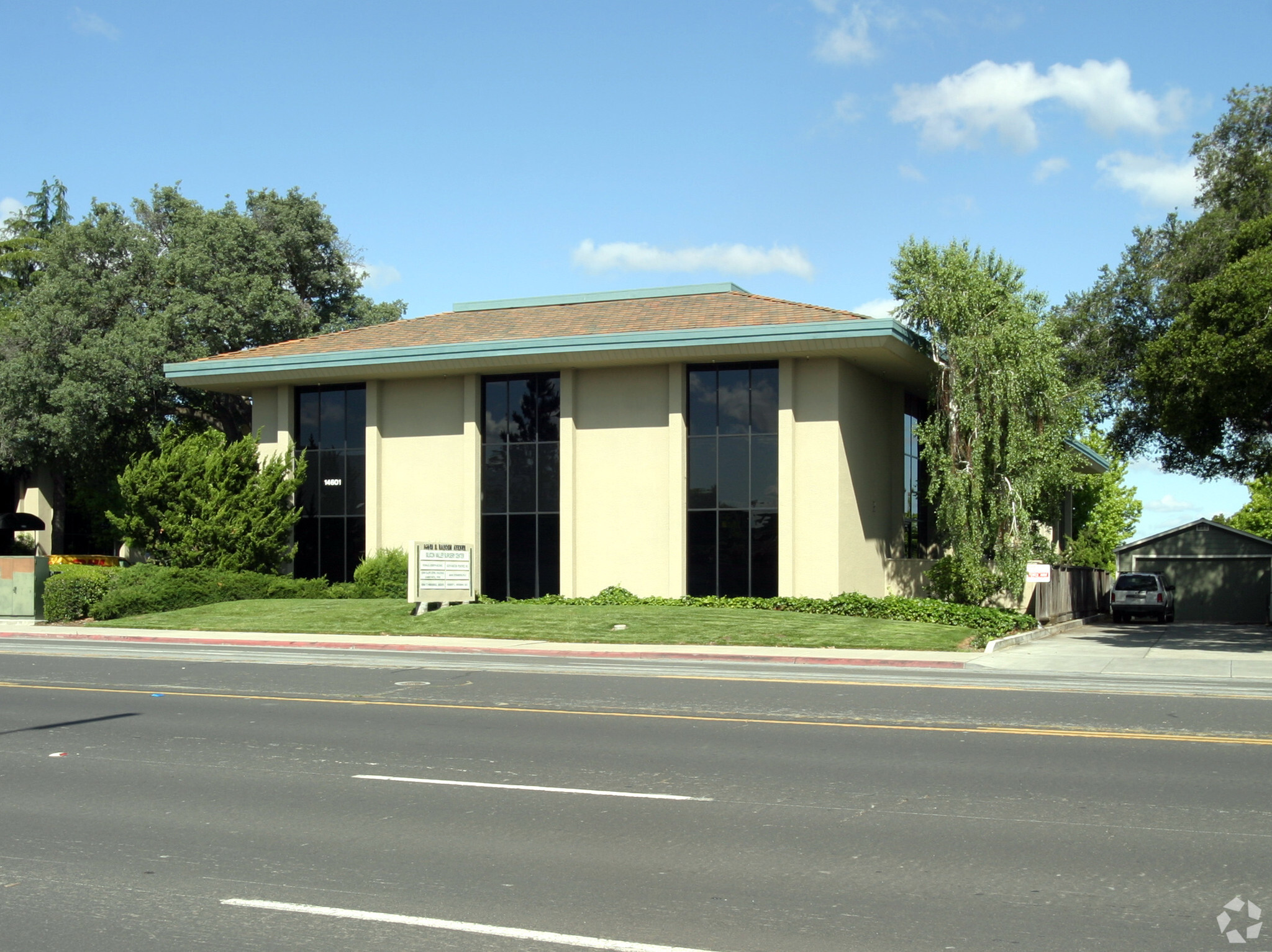 14601 S Bascom Ave, Los Gatos, CA à vendre Photo du bâtiment- Image 1 de 1