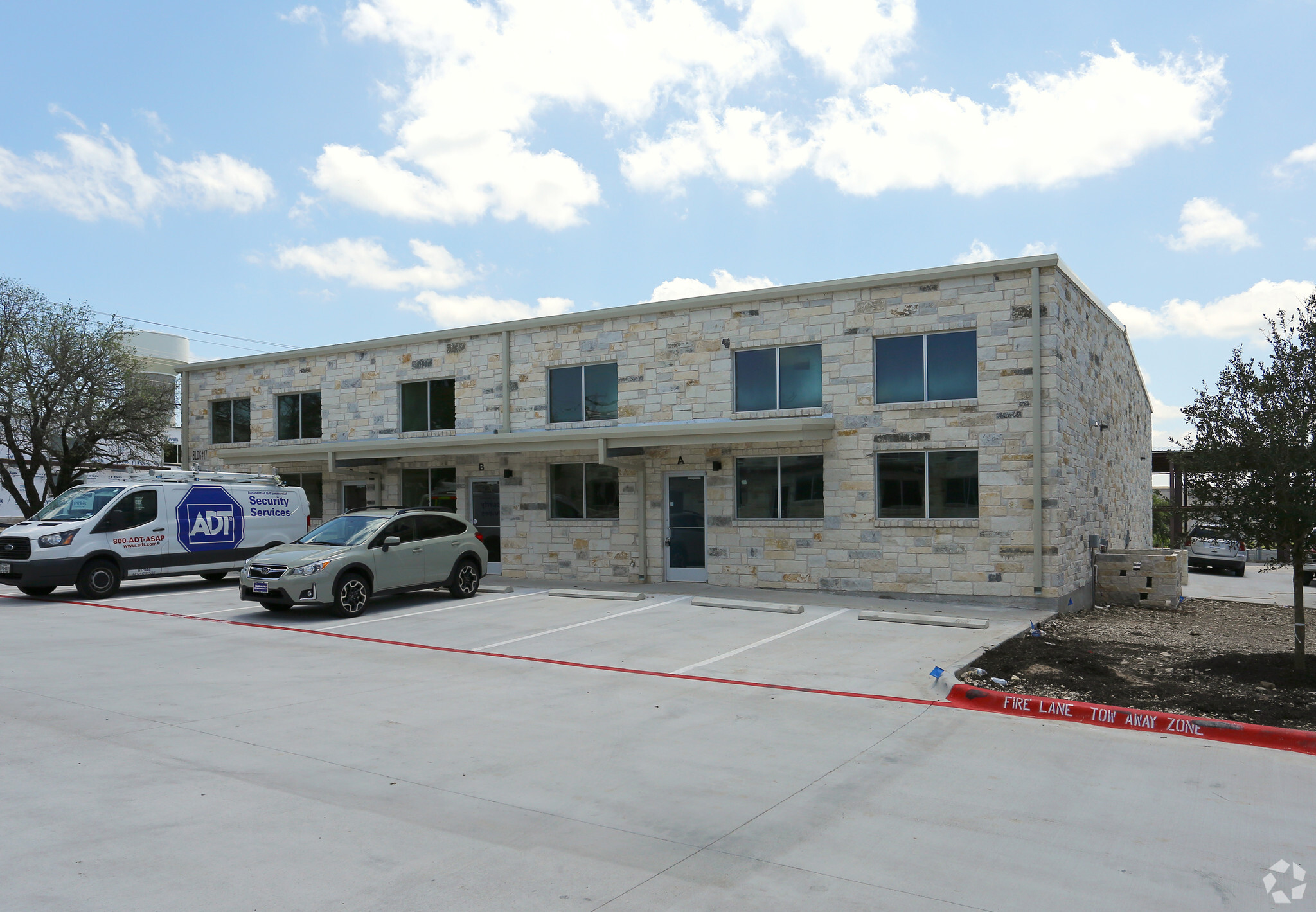 2000 Windy Ter, Austin, TX for lease Building Photo- Image 1 of 6