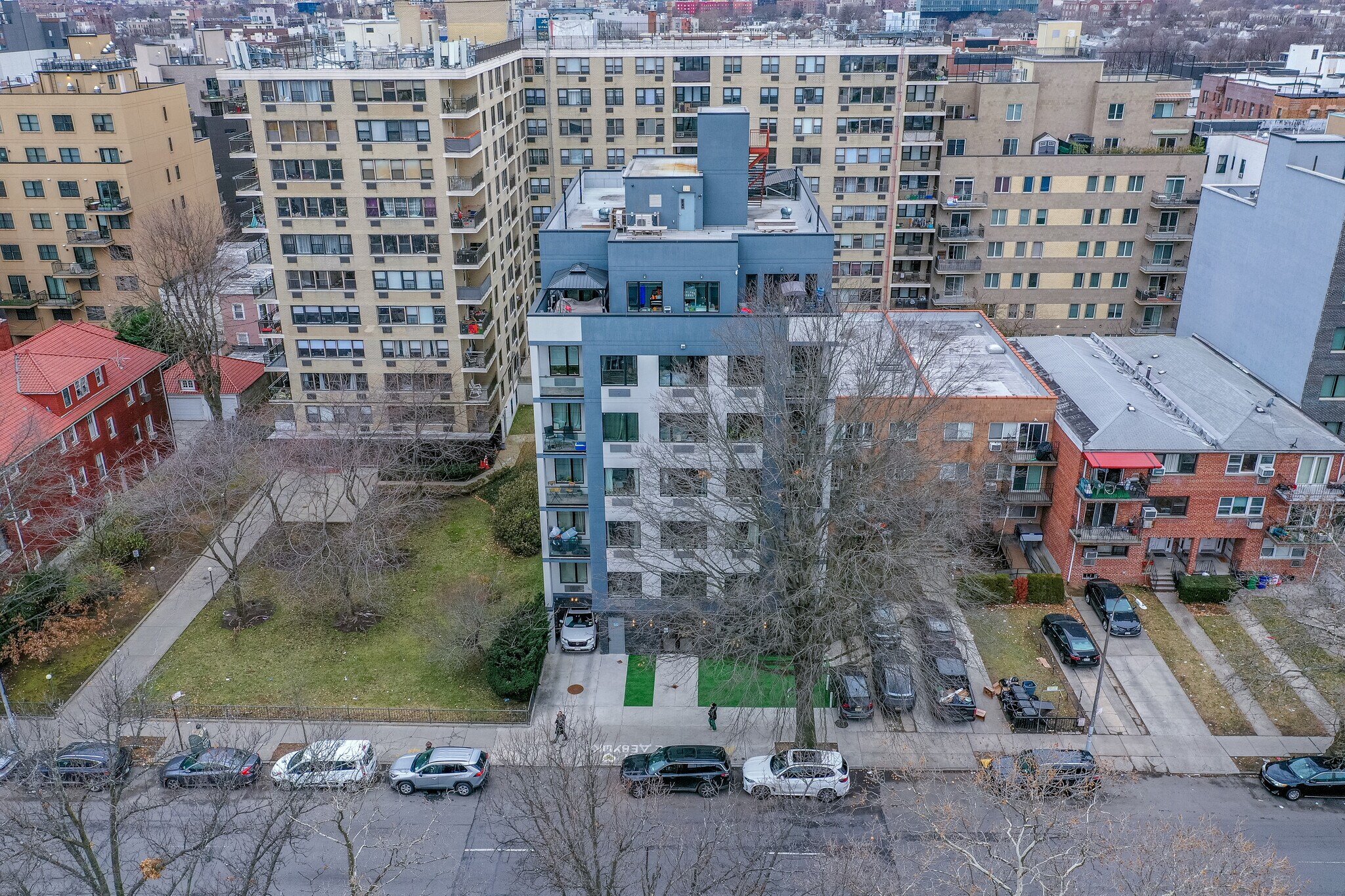 1730 Ocean Ave, Brooklyn, NY à vendre Photo du bâtiment- Image 1 de 20