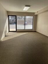 431-457 W Liberty St, Medina, OH for lease Interior Photo- Image 2 of 6
