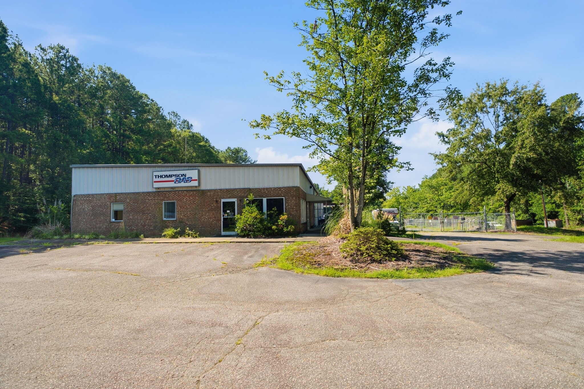 2122 Camden Ave, Durham, NC for lease Building Photo- Image 1 of 5
