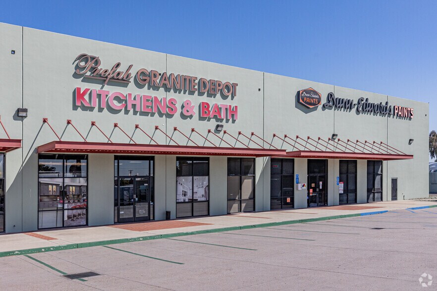 8400 Miramar Rd, San Diego, CA à louer - Photo du bâtiment - Image 3 de 9