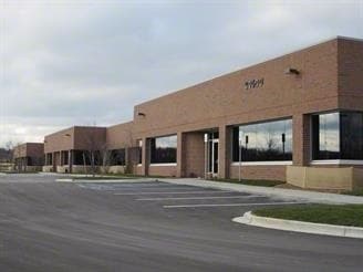 39675 MacKenzie Dr, Novi, MI for lease - Building Photo - Image 2 of 7