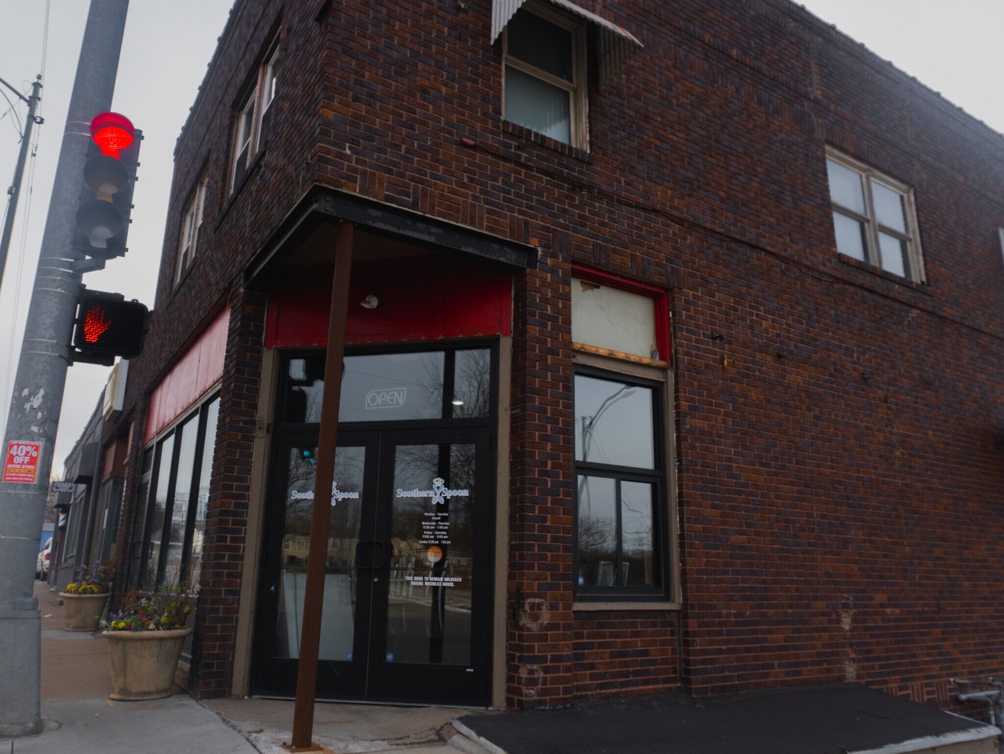 3927-3929 Ames Ave, Omaha, NE for lease Primary Photo- Image 1 of 17