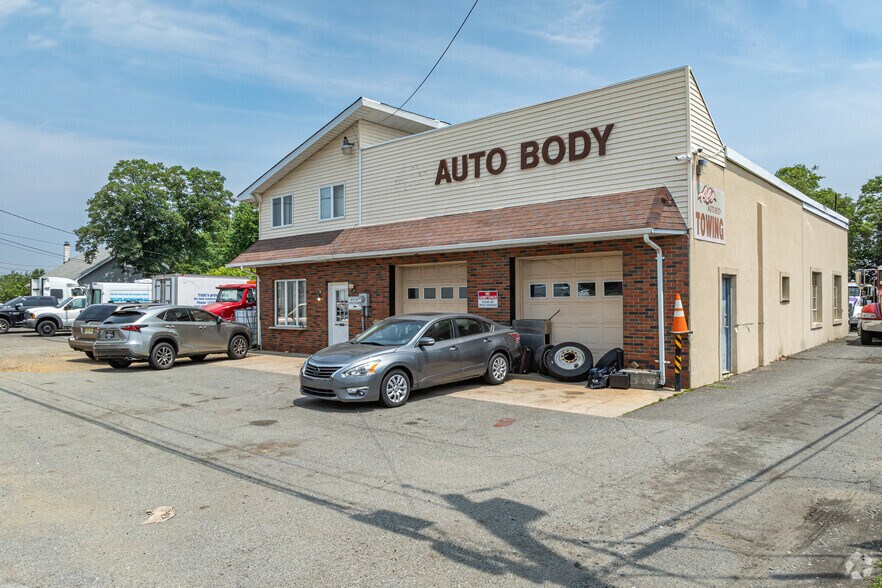 2072 State Route 35, South Amboy, NJ à vendre - Photo du bâtiment - Image 2 de 30