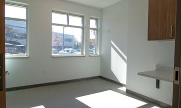 760 Office Pky, Saint Louis, MO à louer Photo intérieure- Image 1 de 6