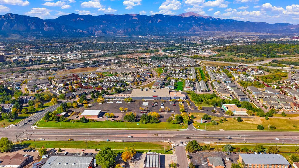 1650-1728 S Circle Dr, Colorado Springs, CO for sale - Primary Photo - Image 1 of 35