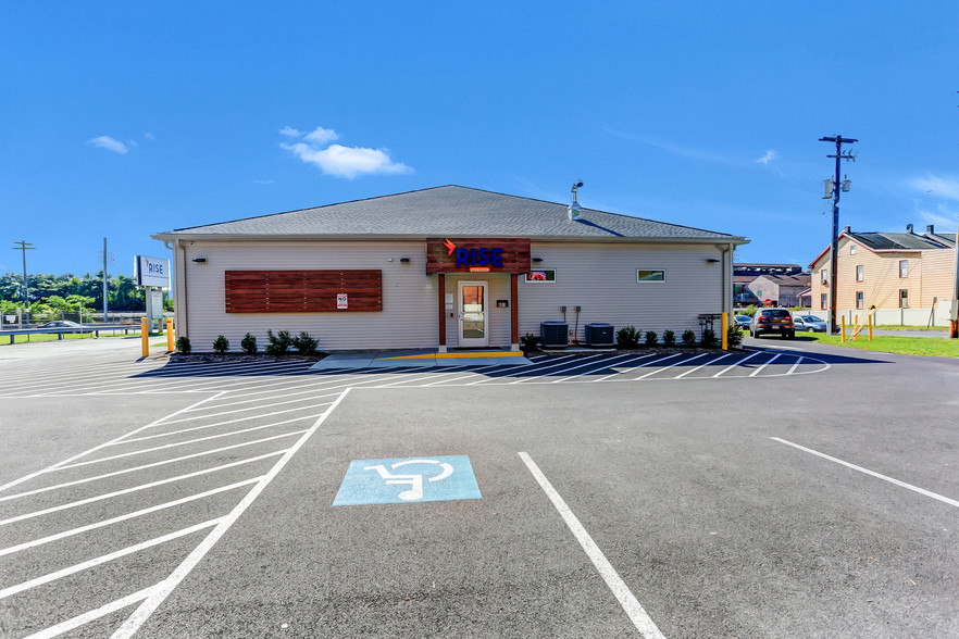 801 S Front St, Steelton, PA for sale - Building Photo - Image 1 of 1