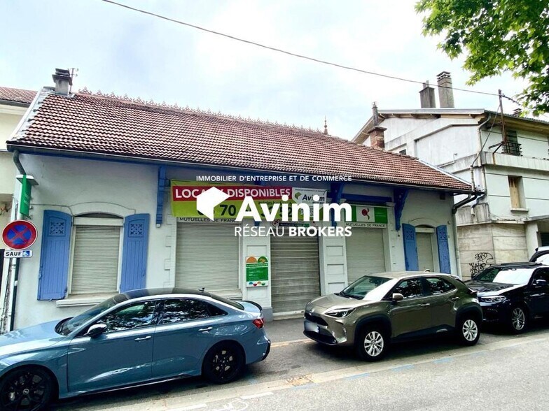 Flex in Le Pont-de-Claix for sale - Building Photo - Image 1 of 30