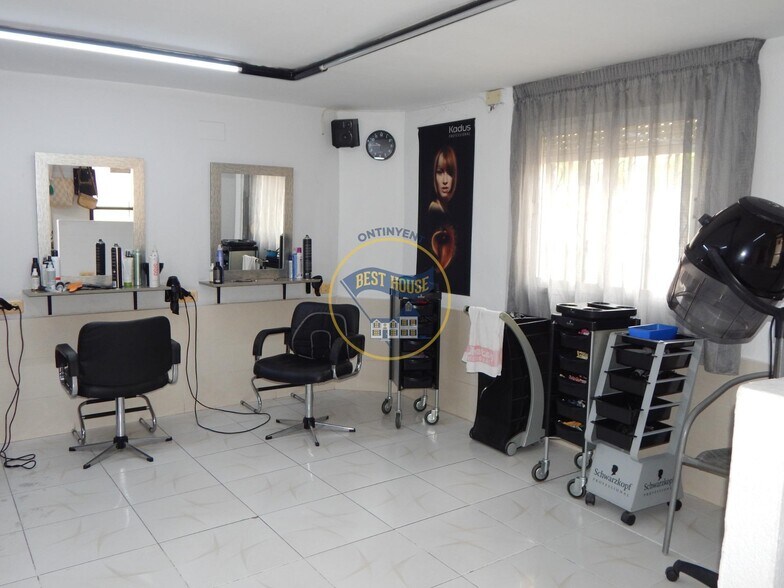 Commerce de détail dans Ontinyent à vendre - Photo du bâtiment - Image 2 de 12