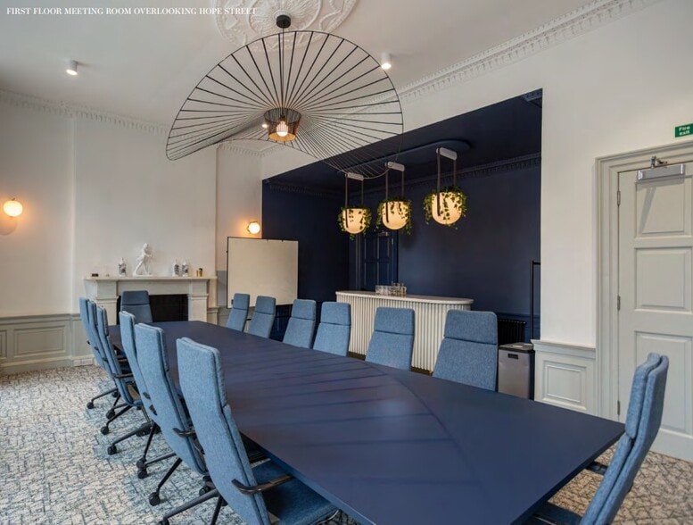 6 Hope St, Edinburgh for lease - Interior Photo - Image 2 of 5