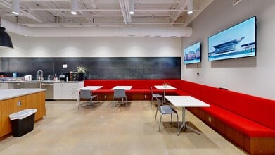 7924-7930 Santa Fe Dr, Overland Park, KS for lease Interior Photo- Image 1 of 3