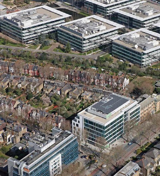 610-624 Chiswick High Rd, Londres à louer - Aérien - Image 2 de 4