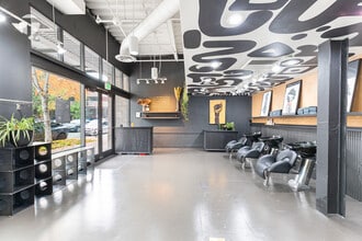 1020 16th St, Sacramento, CA à louer Photo intérieure- Image 1 de 8