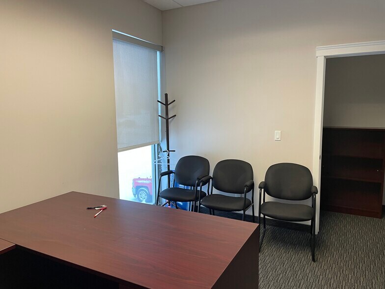 10920 84 Ave, Grande Prairie, AB à vendre - Photo intérieure - Image 3 de 10