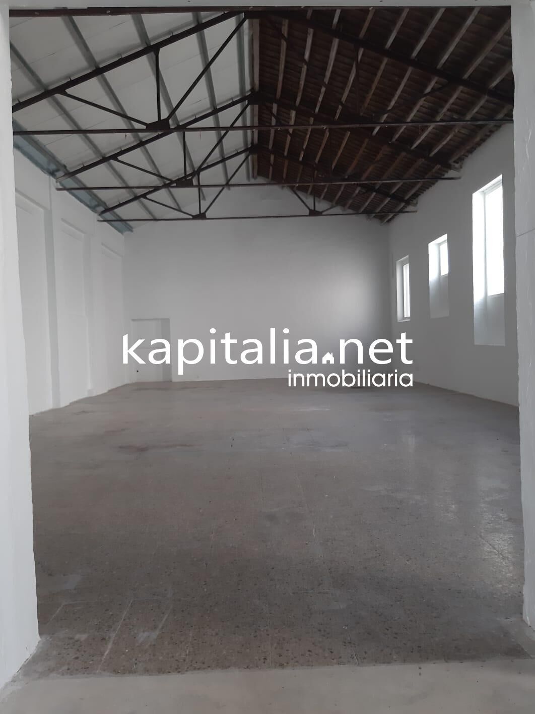 Industrial in Bocairent, Valencia for lease Primary Photo- Image 1 of 4
